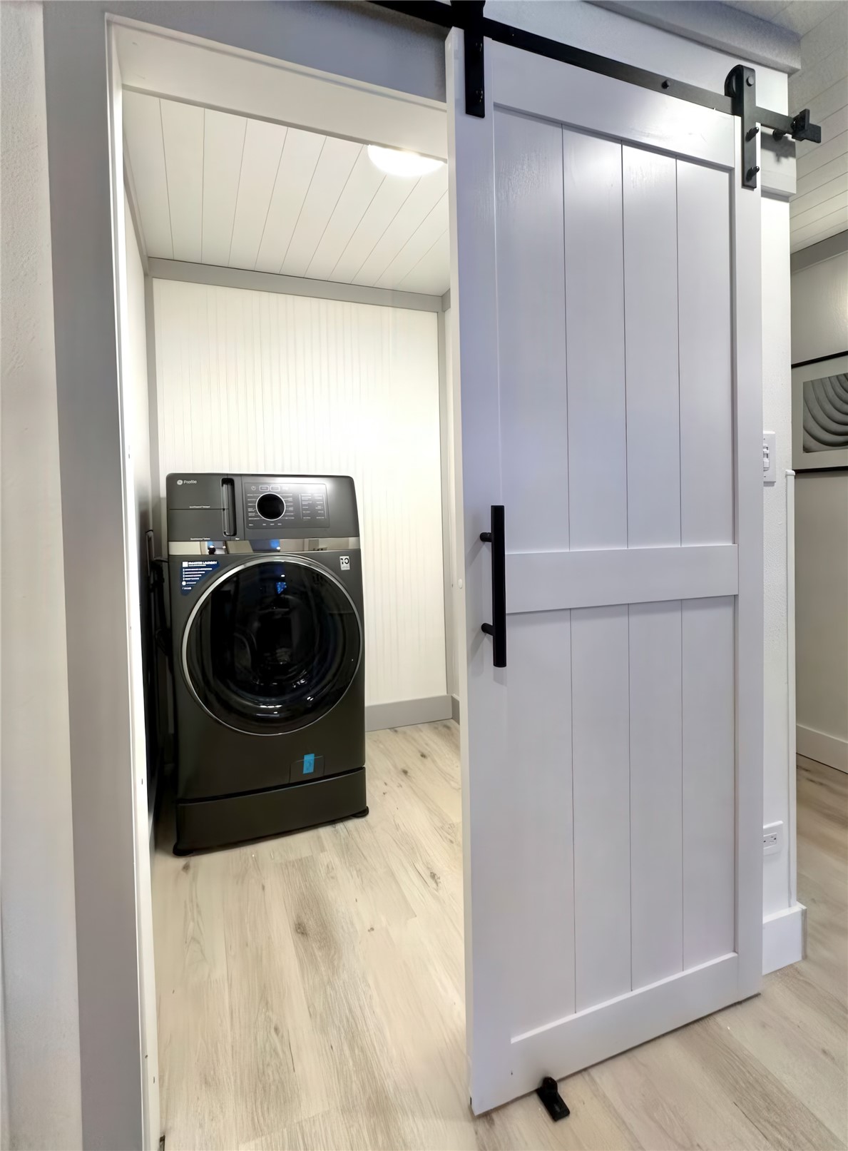 611 Village Road, Unit 21240 Breckenridge, CO 80424 - Photo 11 of 23