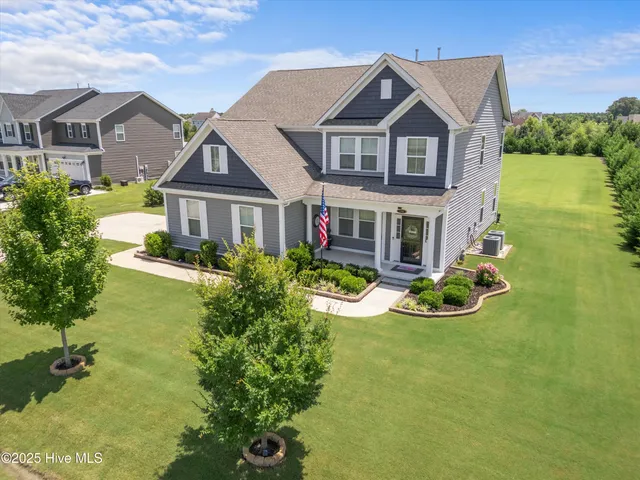 $585,000 | 110 Ashbee Court, Moyock, NC 27958