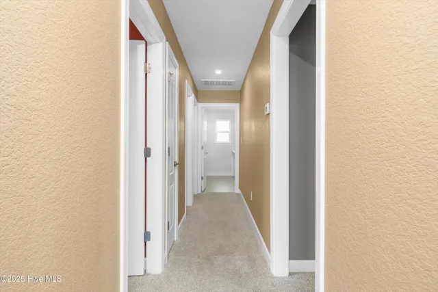 $585,000 | 110 Ashbee Court, Moyock, NC 27958