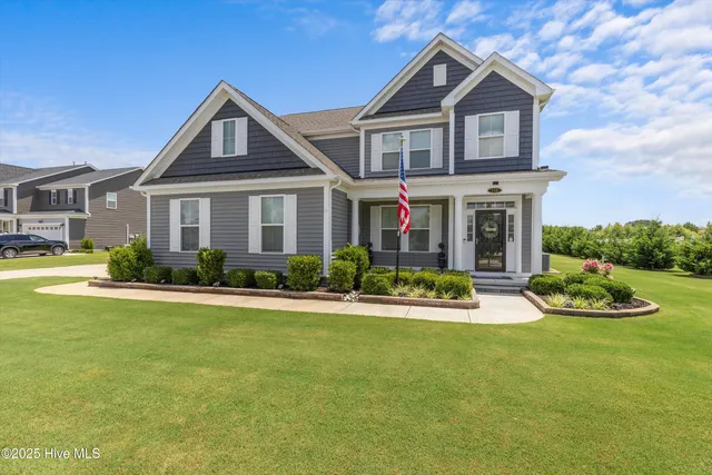 $585,000 | 110 Ashbee Court, Moyock, NC 27958