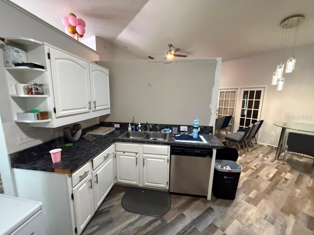 601 South Dean Road Orlando, FL 32825 - Photo 5 of 12
