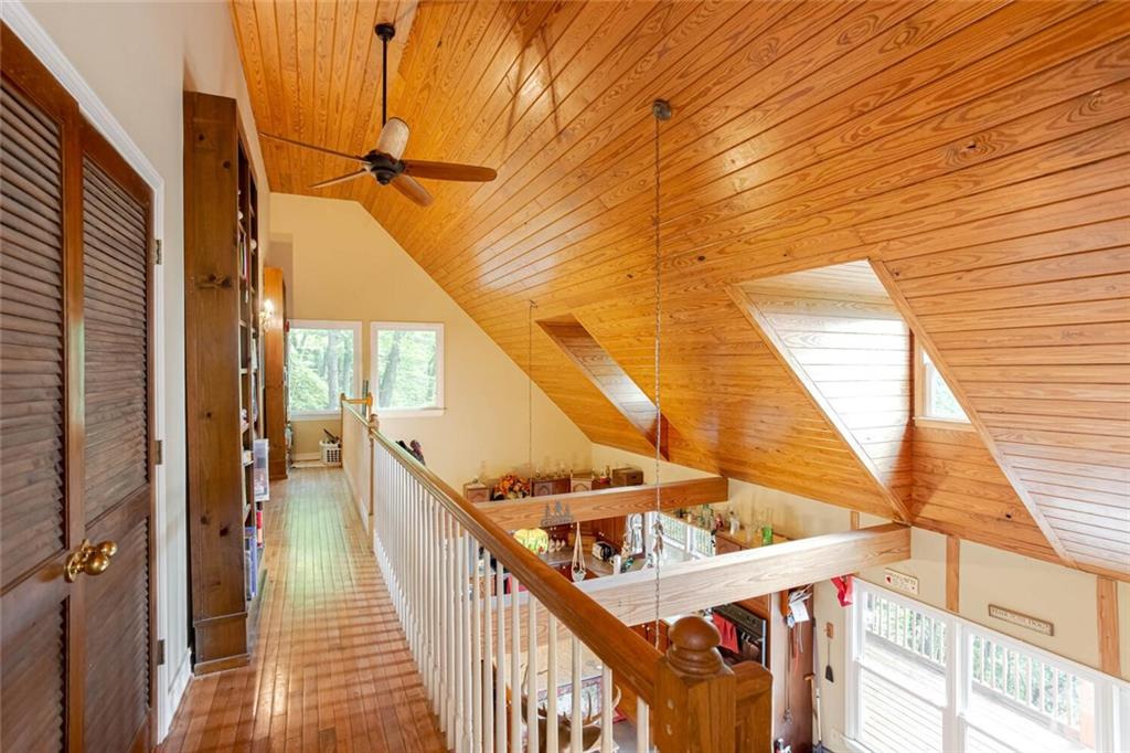 8 Mt Sequoyah Road Jasper, GA 30143 - Photo 27 of 86 a view of balcony with stairs