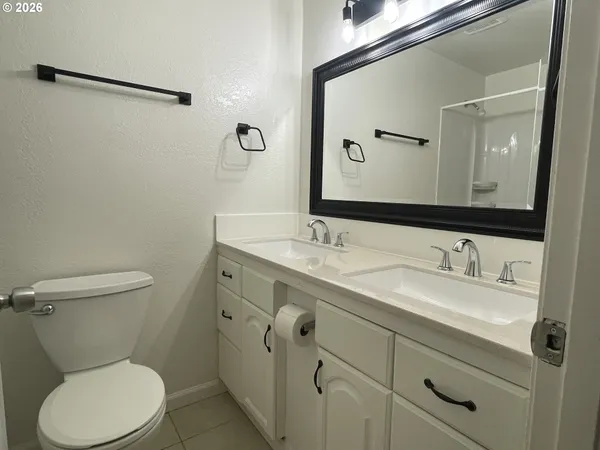 $720,000 | 2345 Southeast 145th Avenue, Portland, OR 97233