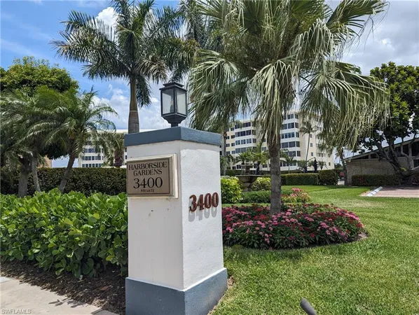 $7,500 | 3400 Gulf Shore Boulevard North, Unit M6, Naples, FL 34103