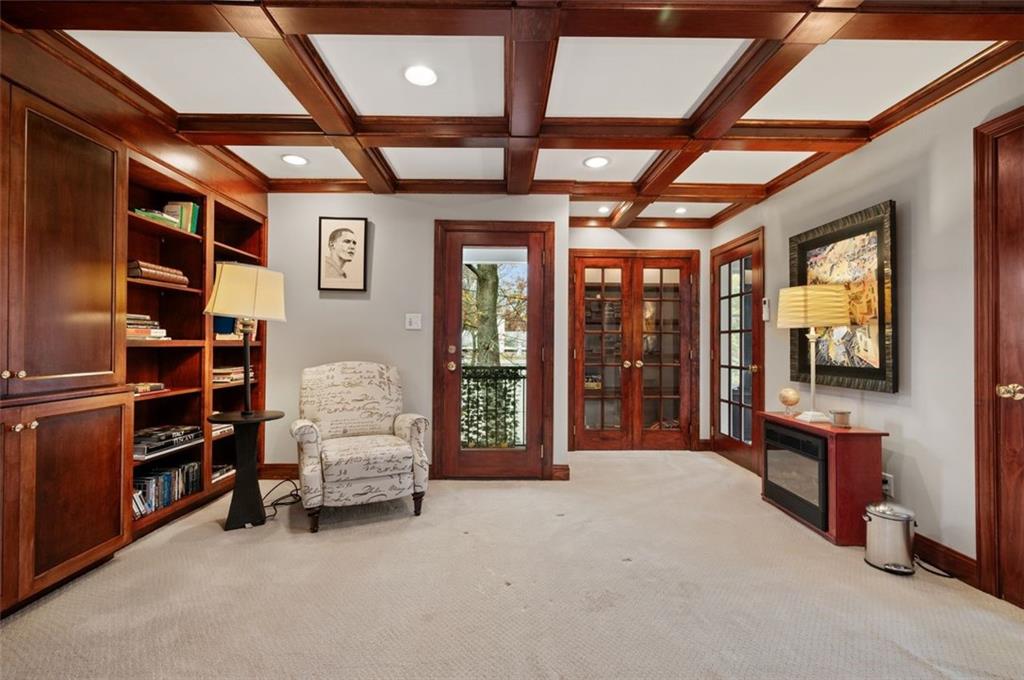 8 Dunmoyle Place Pittsburgh, PA 15217 - Photo 13 of 27