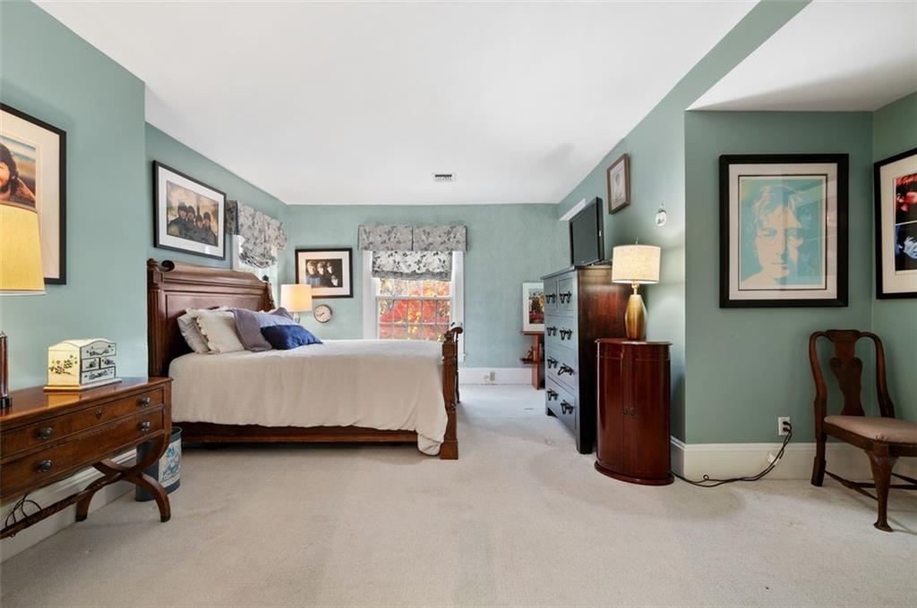 8 Dunmoyle Place Pittsburgh, PA 15217 - Photo 17 of 27