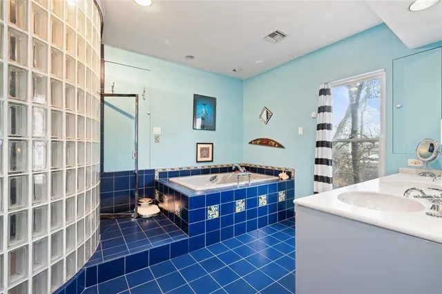 $1,150,000 | 8 Dunmoyle Place, Pittsburgh, PA 15217