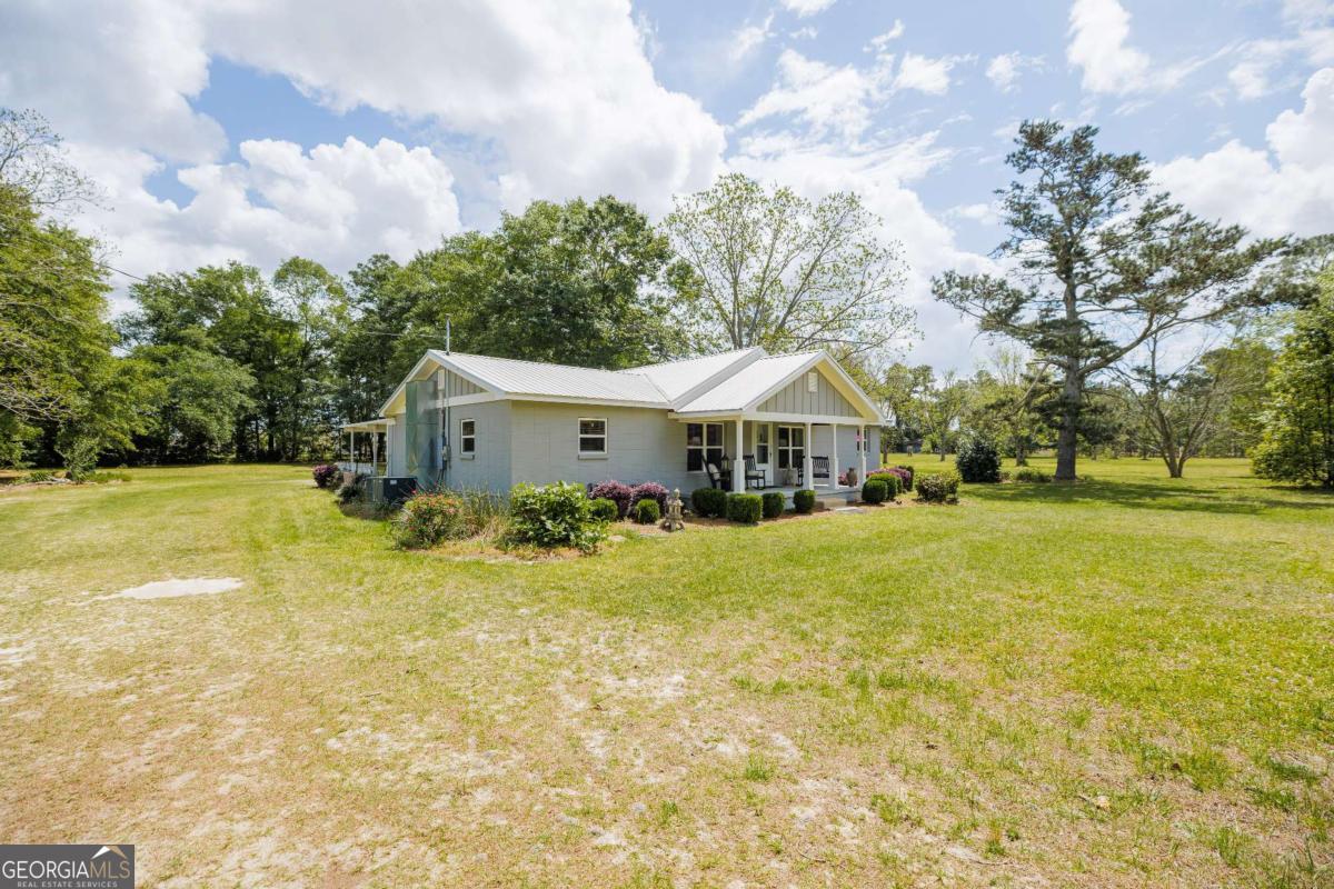 187 Jefferson Road Adel, GA 31620 - Photo 3 of 43