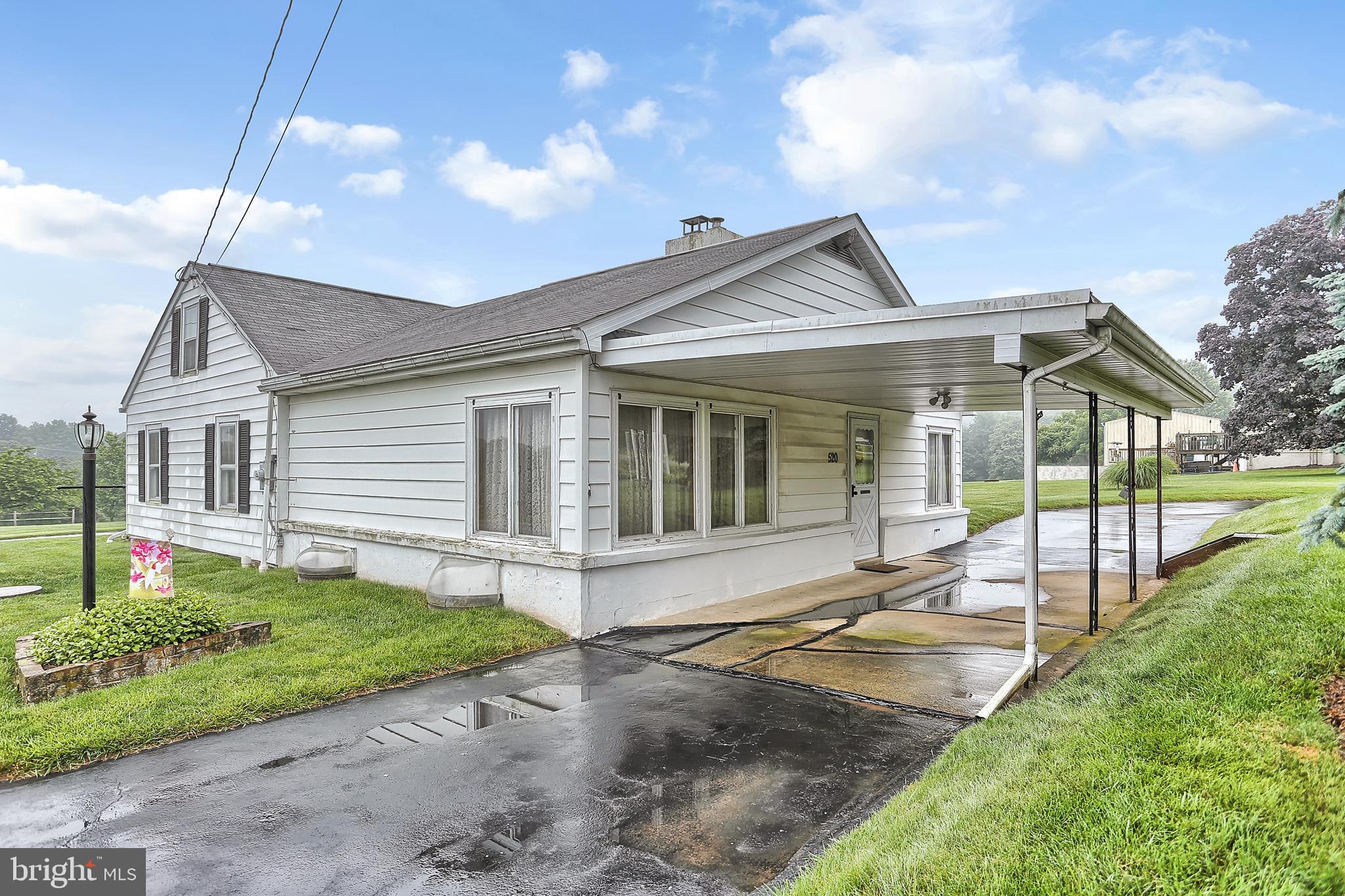 520 Paddletown Road Etters, PA 17319 - Photo 3 of 39 Gallery Image 3