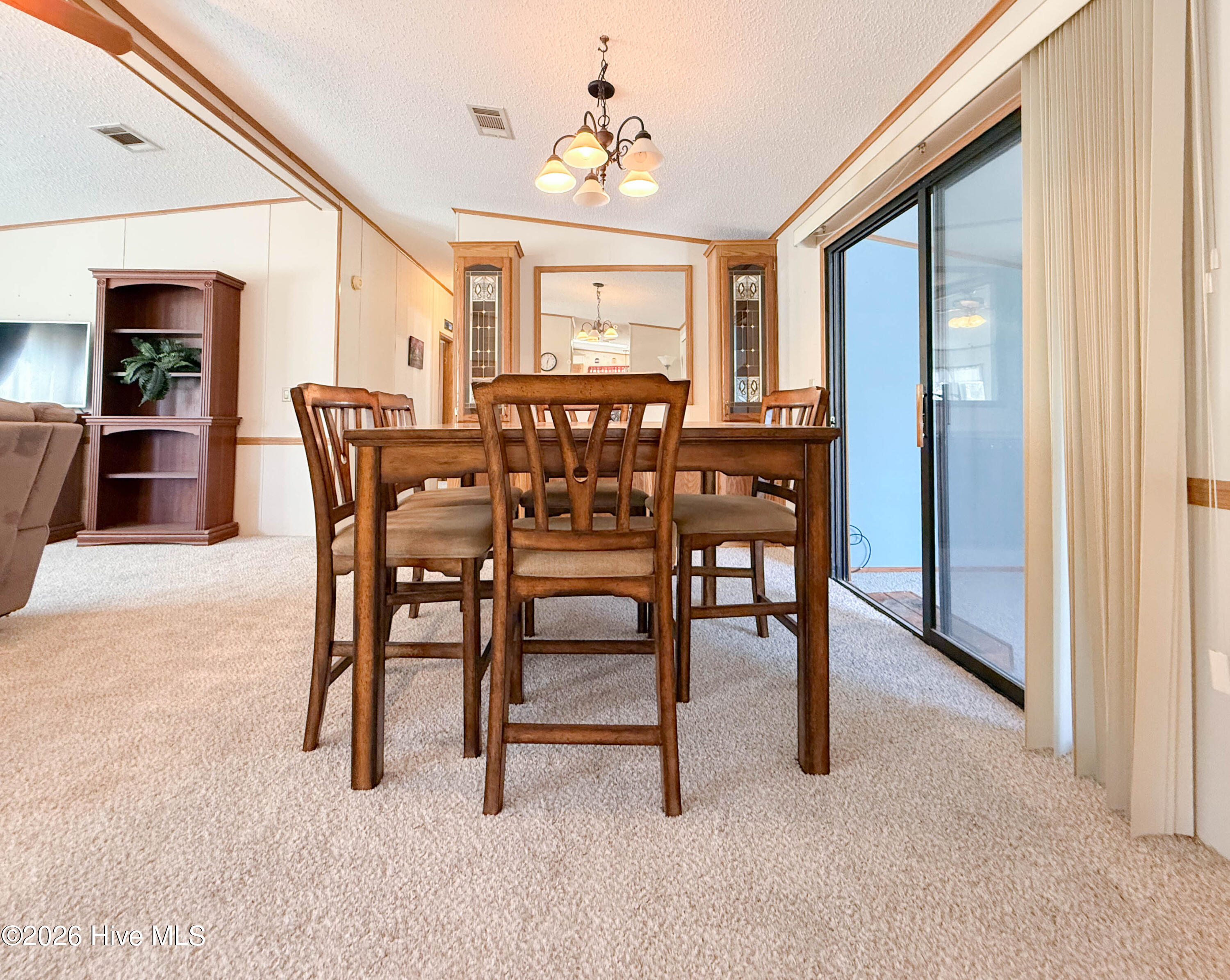 719 Nautical Court Hampstead, NC 28443 - Photo 12 of 58 2F967277-7669-4F1B-BC97-A85CBBBC040A