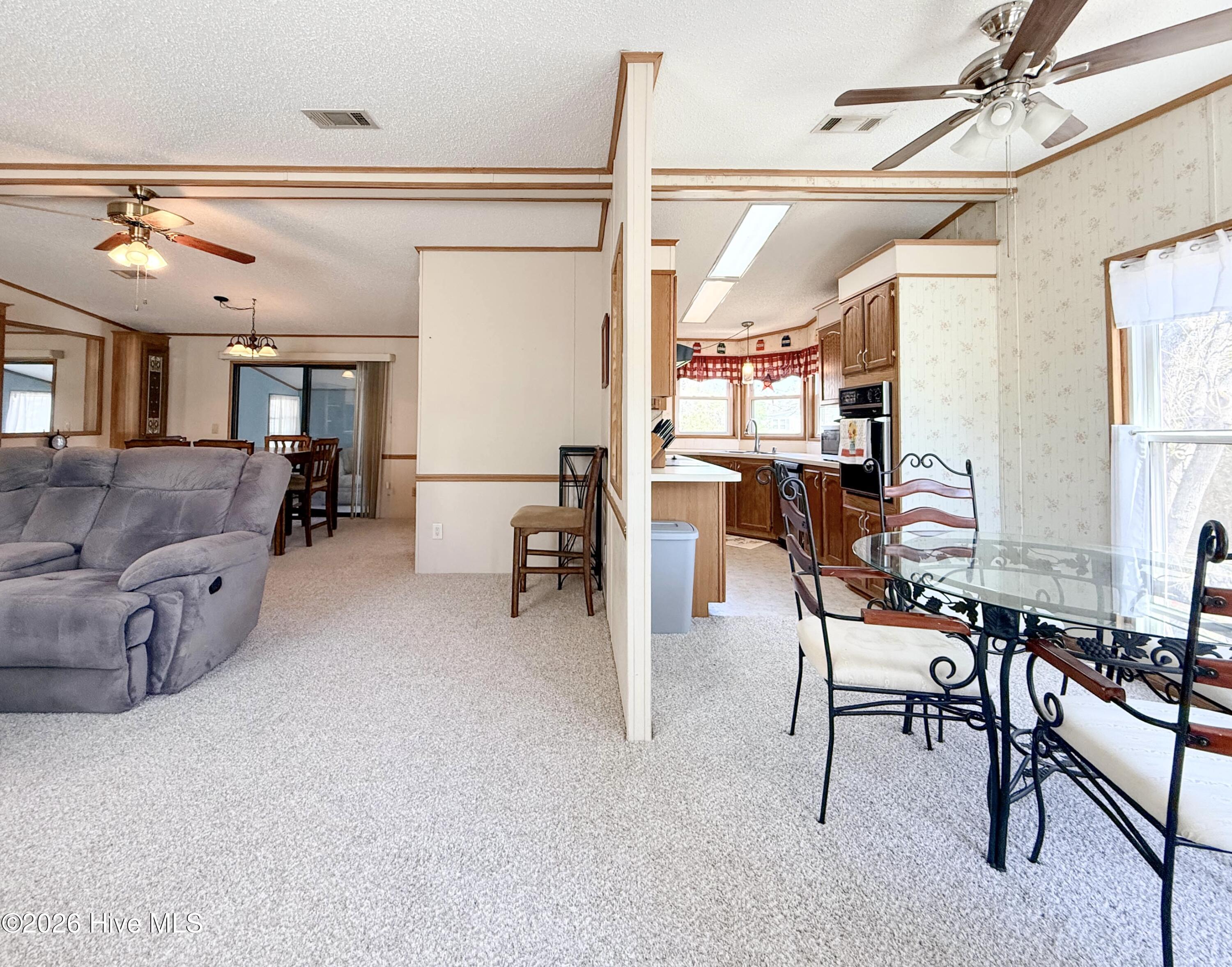 719 Nautical Court Hampstead, NC 28443 - Photo 13 of 58 0B5F3B86-1842-45F6-82DD-AE1467D7CBBF