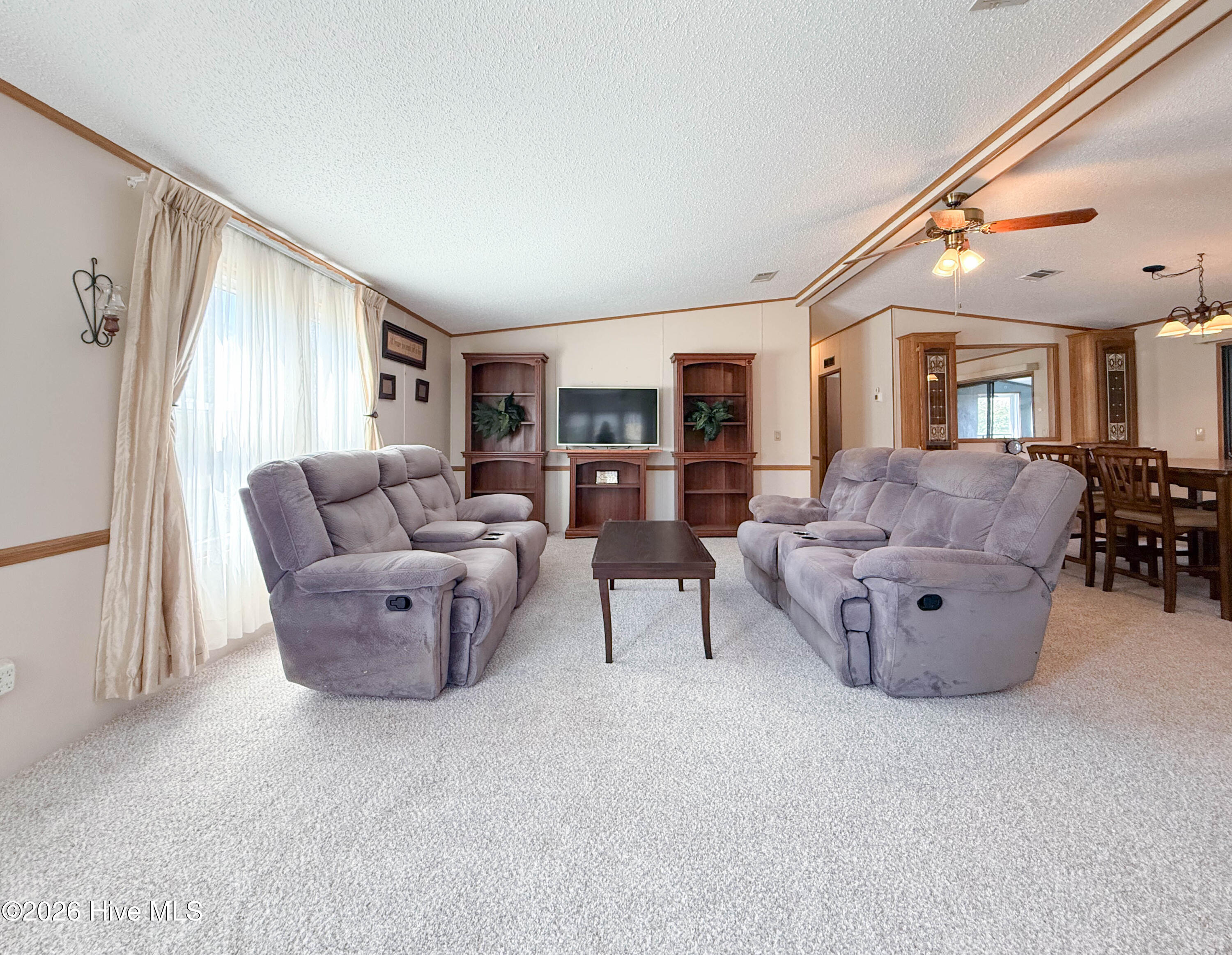 719 Nautical Court Hampstead, NC 28443 - Photo 7 of 58 AD8C1867-FADB-4259-BF32-A2AB0EBEC181