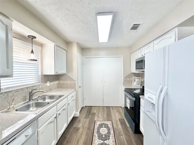 $1,785 | 14227 Cornelia Drive, Cypress, TX 77429