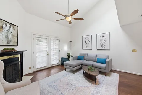 $318,500 | 357 Yorkshire Circle, Nashville, TN 37211