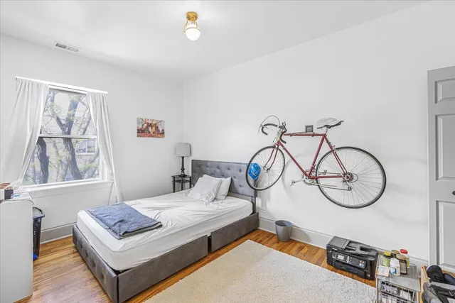 $224,900 | 4855 North Springfield Avenue, Unit 3, Chicago, IL 60625