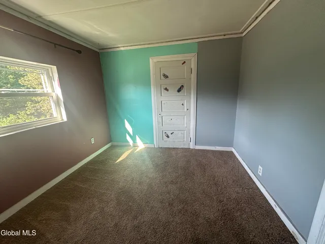 $150,000 | 26 Republic Street, Moriah, NY 12956