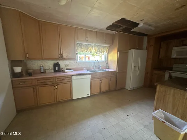 $150,000 | 26 Republic Street, Moriah, NY 12956