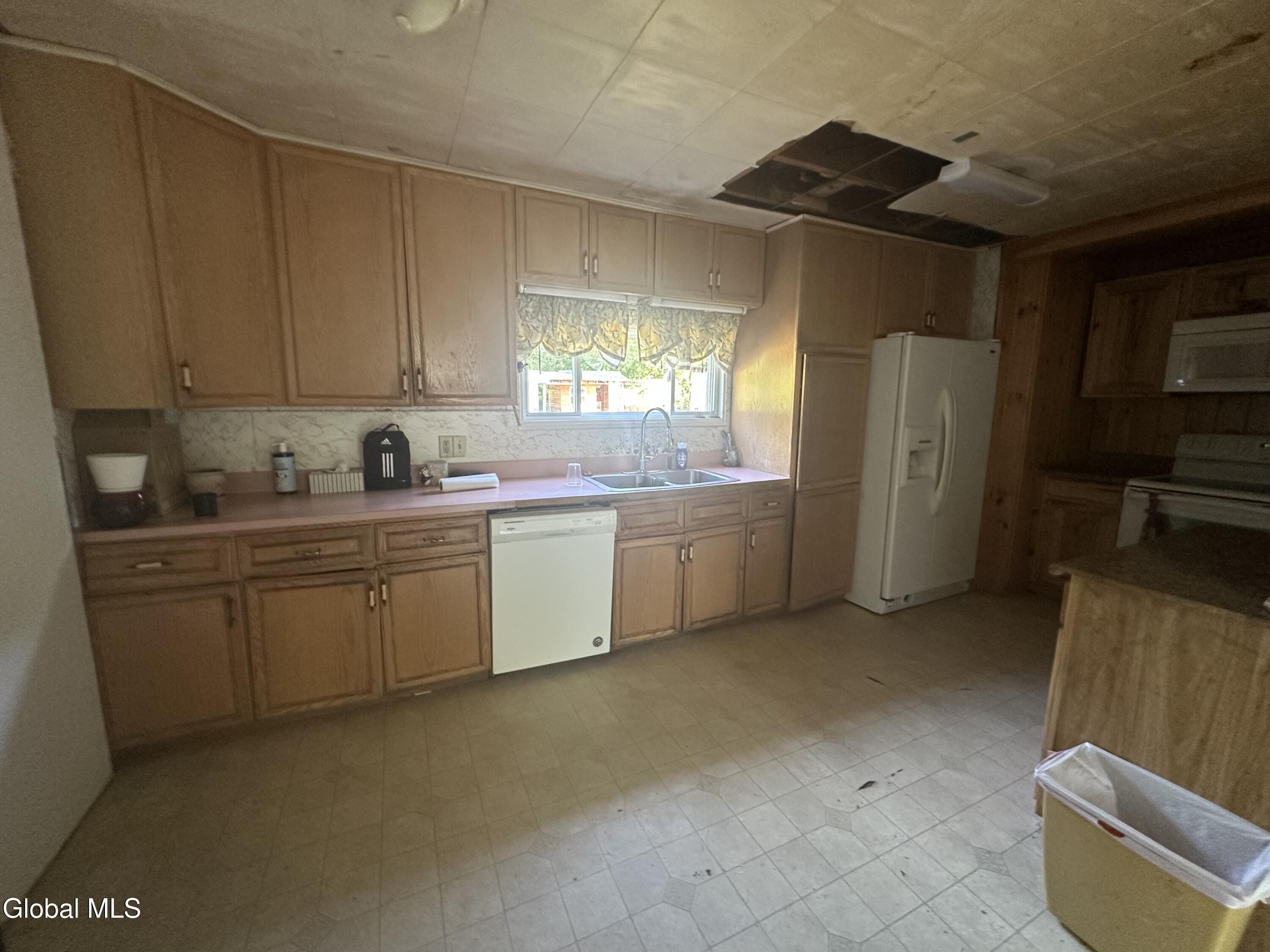 26 Republic Street Moriah, NY 12956 - Photo 10 of 29 IMG_8097