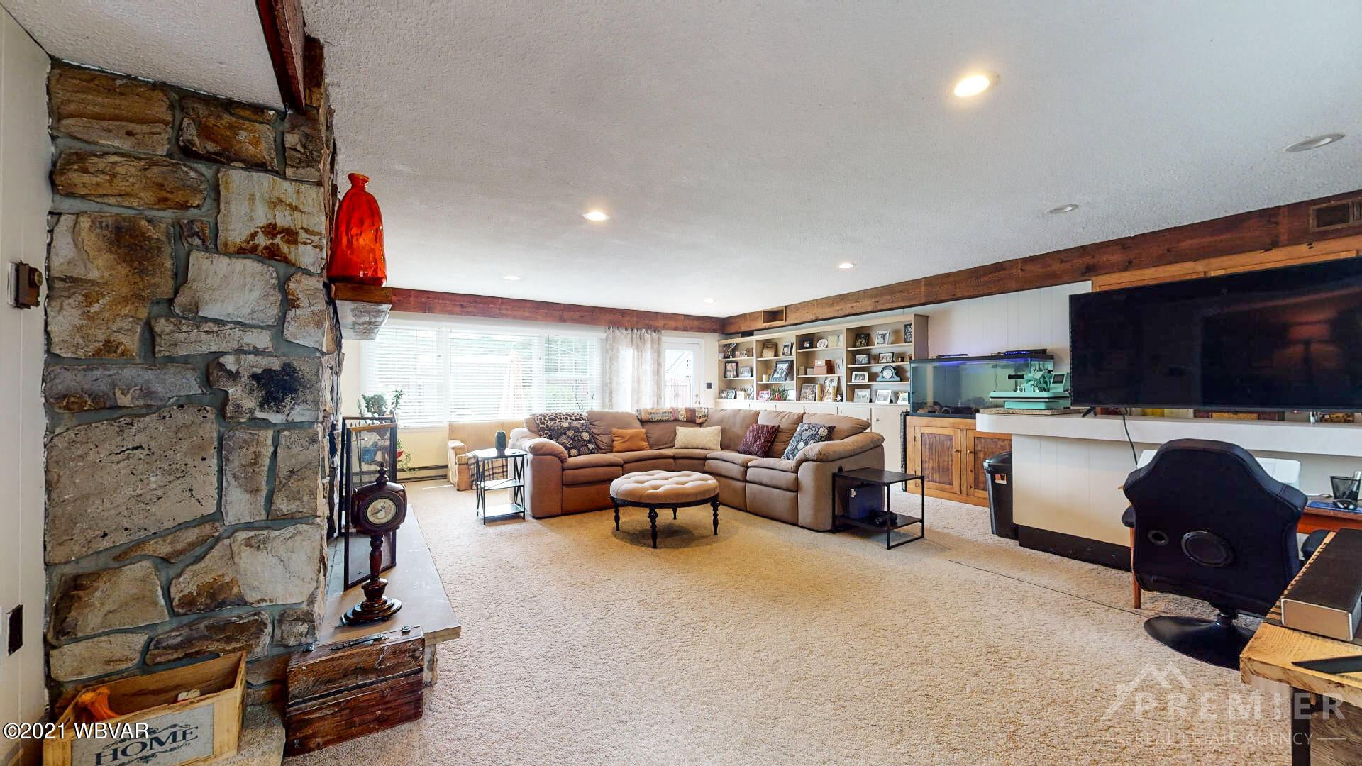 1685 Graham Road Williamsport, PA 17701 - Photo 7 of 41 Gallery Image 7
