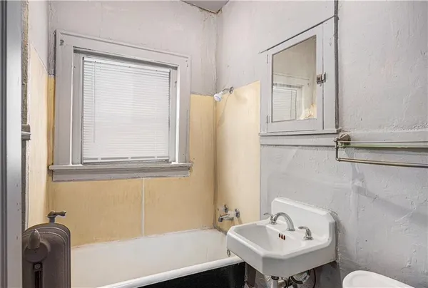 $1,750,000 | 5705-5707 St John Avenue, Kansas City, MO 64123