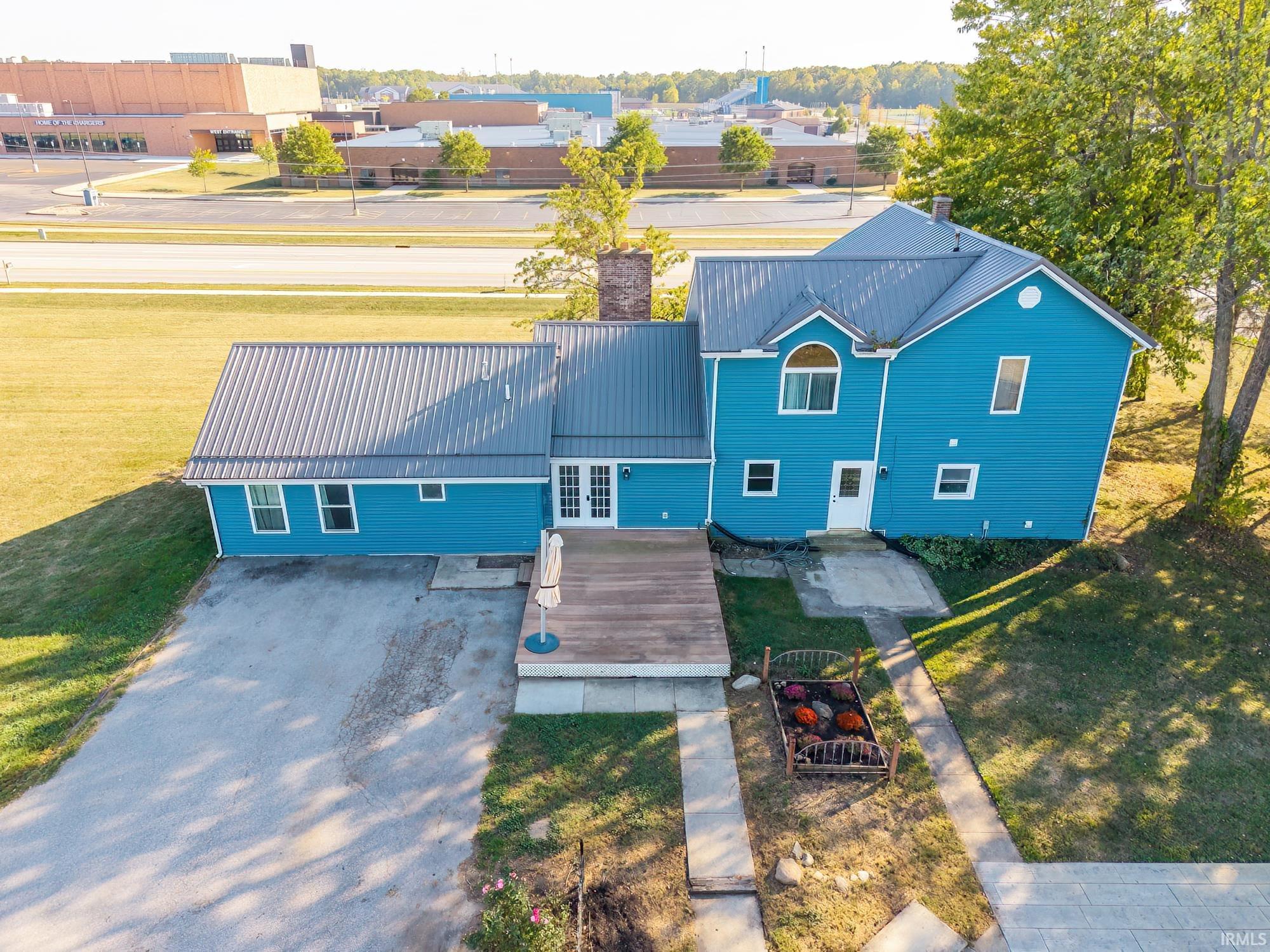 4020 Carroll Road Fort Wayne, IN 46818 - Photo 2 of 36