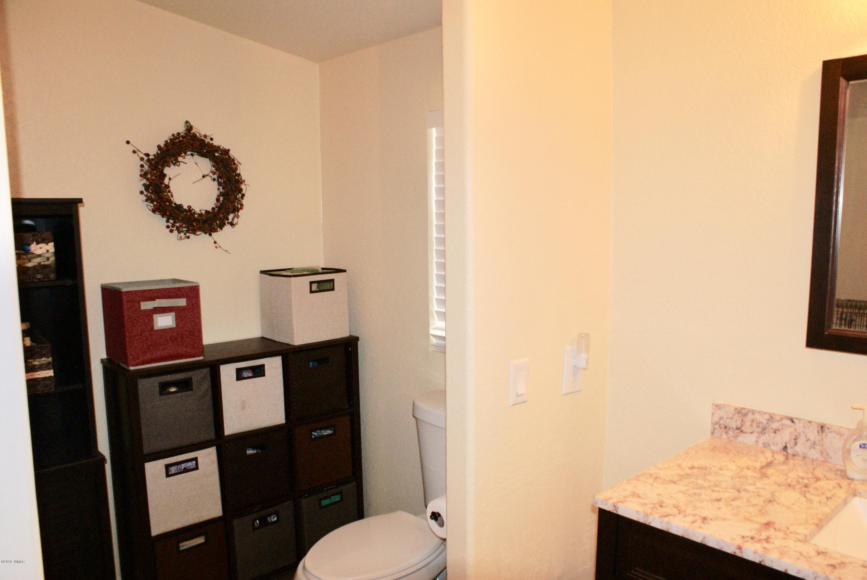 1922 Eagle Loop Lakeside, AZ 85929 - Photo 13 of 14