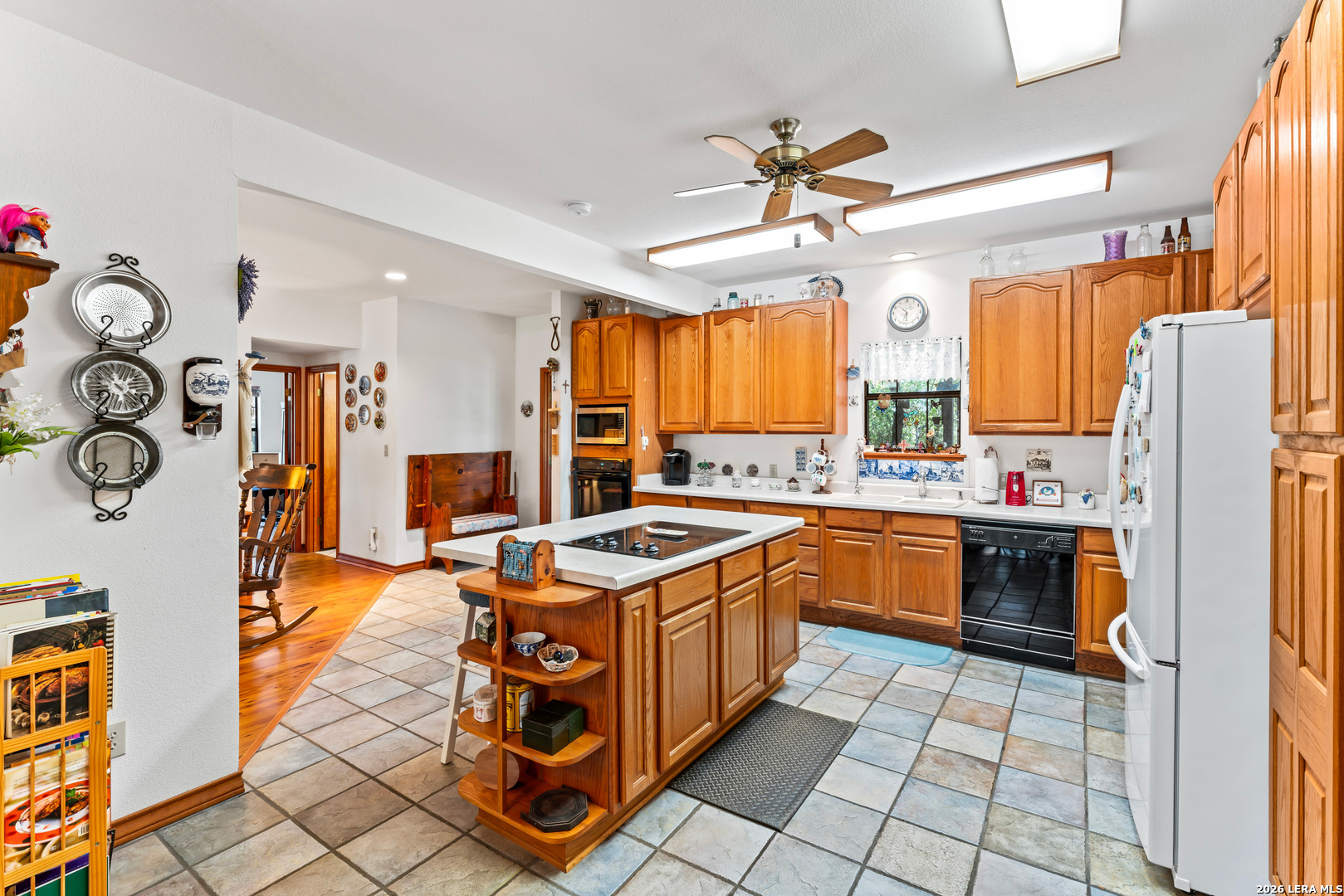 30641 Beck Road Bulverde, TX 78163 - Photo 7 of 37