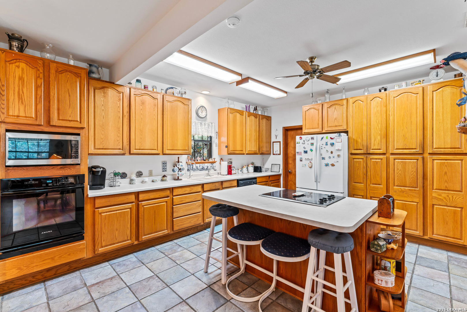 30641 Beck Road Bulverde, TX 78163 - Photo 9 of 37