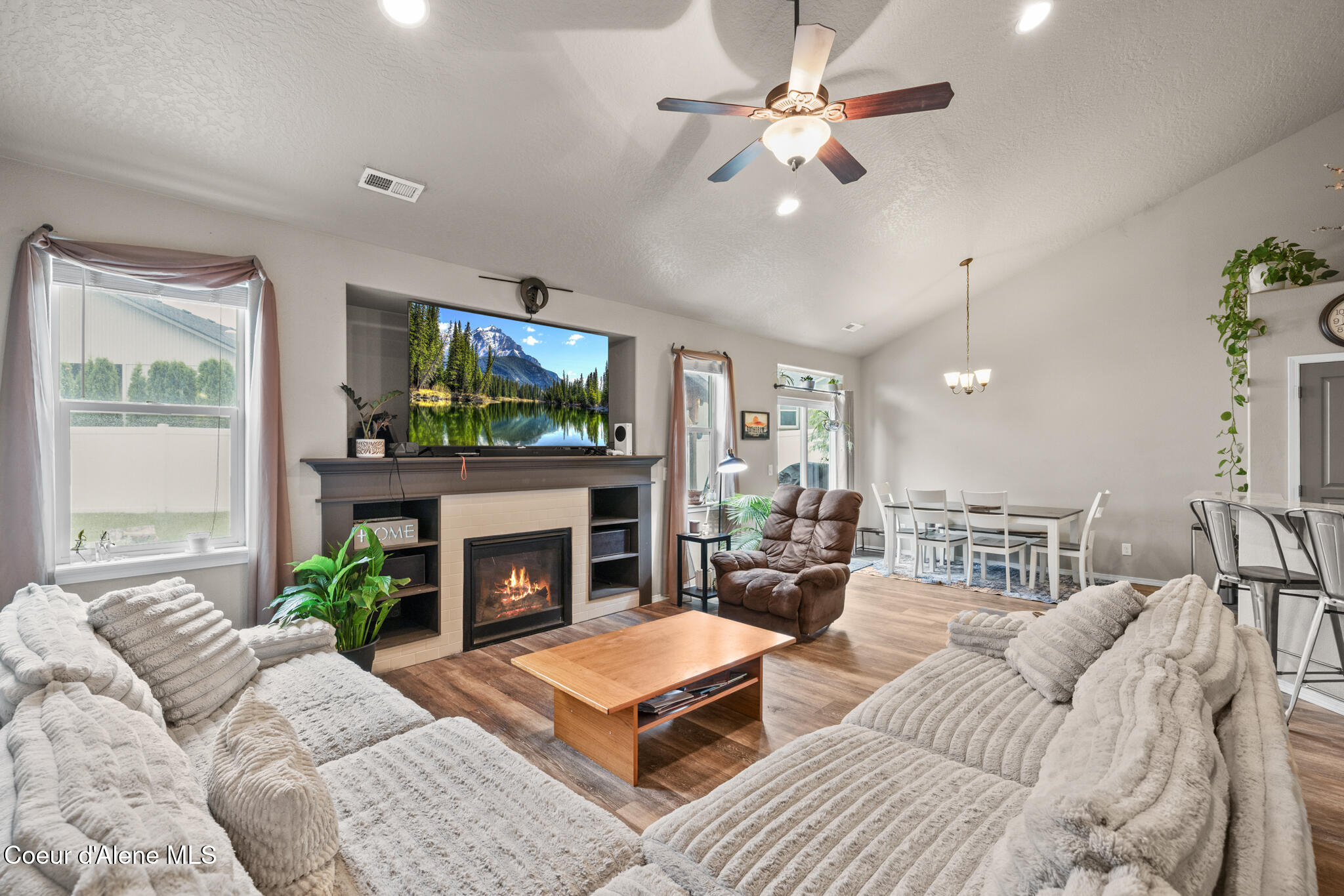 13348 Freight Train Court Rathdrum, ID 83858 - Photo 9 of 48 16_SelkirkMedia