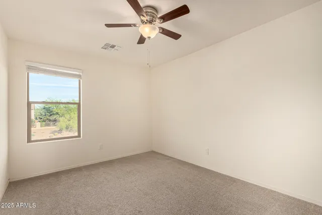 $2,100 | 6240 West Evergreen Road, Glendale, AZ 85302