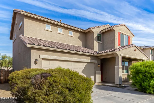 $2,100 | 6240 West Evergreen Road, Glendale, AZ 85302