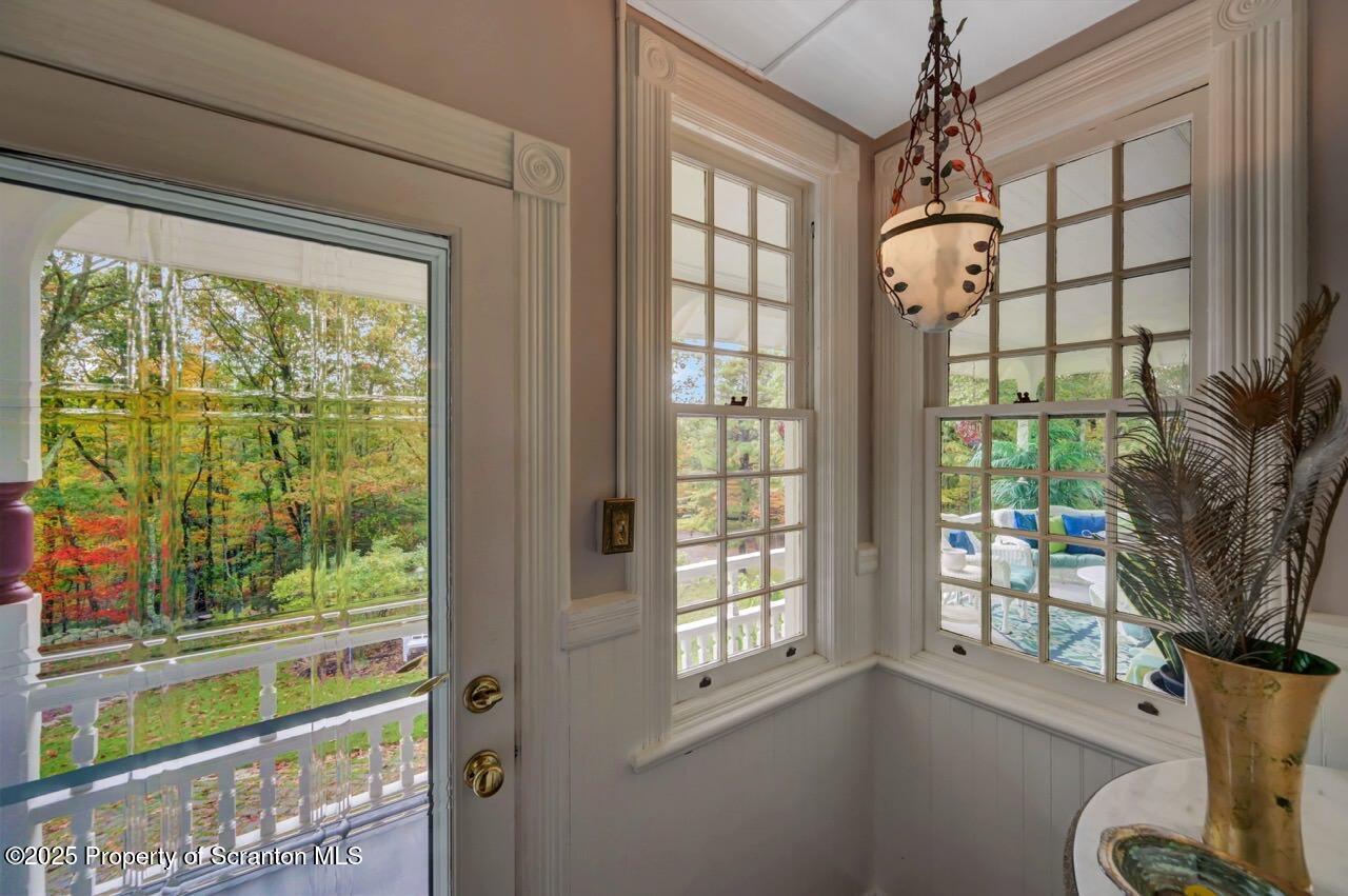 3360 Forest Road Wilkes Barre, PA 18706 - Photo 40 of 88 Ornate details throughout