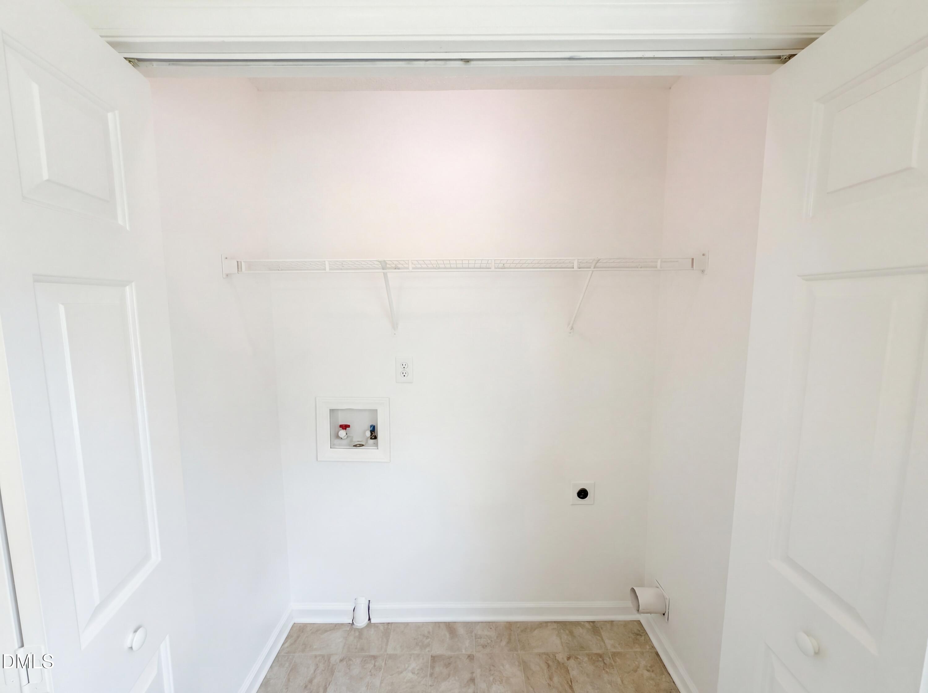 83 Eagle Rock Place Clayton, NC 27520 - Photo 14 of 16 a view of a small space