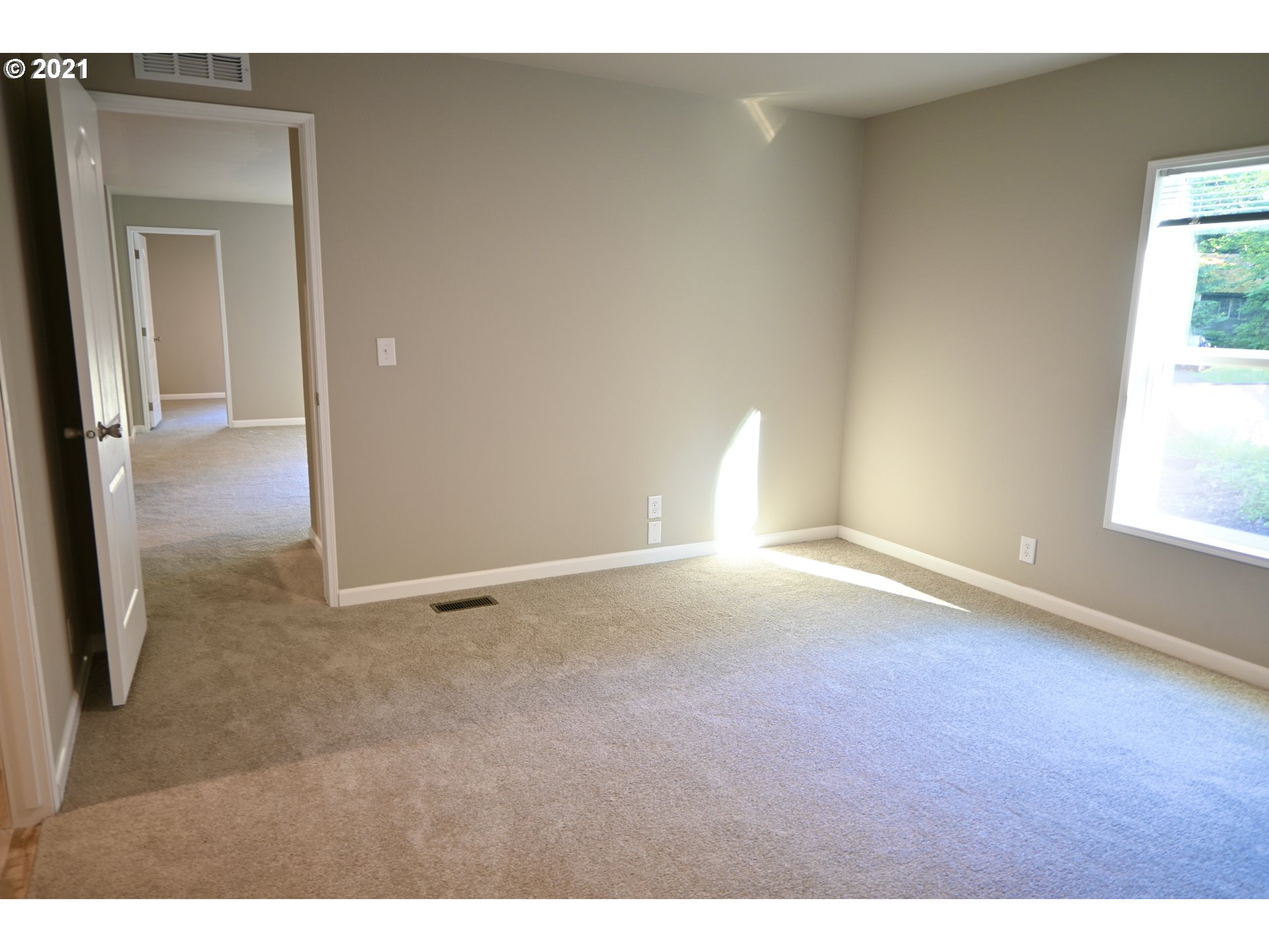 21314 East Alder Lane Rhododendron, OR 97049 - Photo 13 of 27 Gallery Image 13