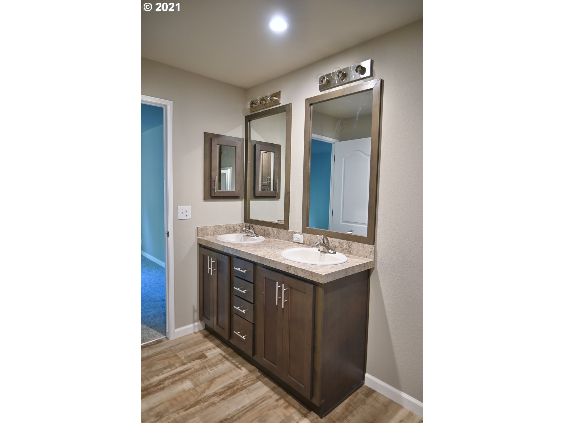 21314 East Alder Lane Rhododendron, OR 97049 - Photo 17 of 27 Gallery Image 17