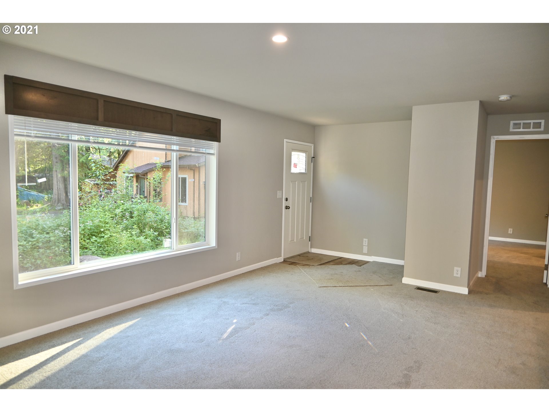 21314 East Alder Lane Rhododendron, OR 97049 - Photo 8 of 27 Gallery Image 8