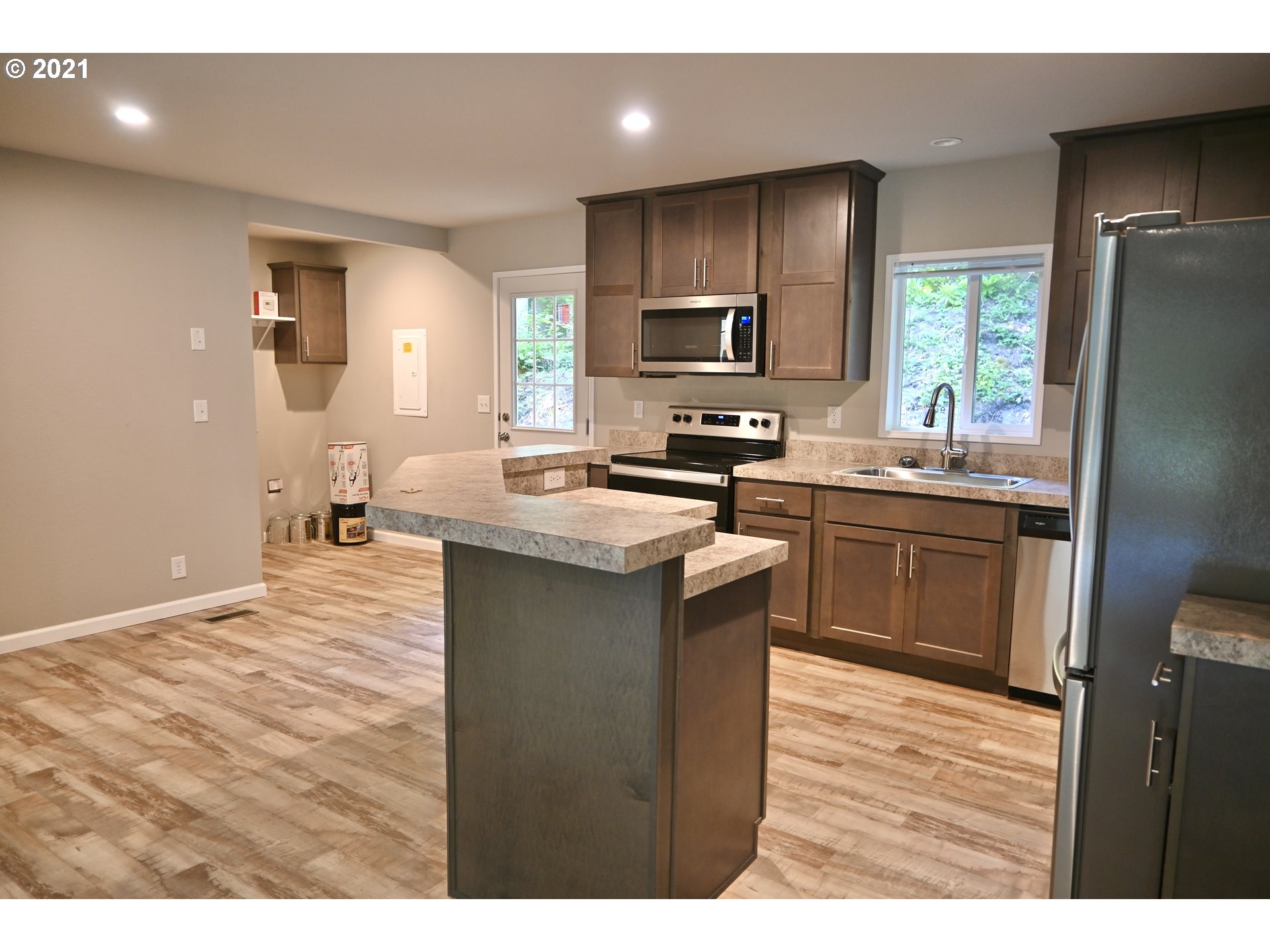 21314 East Alder Lane Rhododendron, OR 97049 - Photo 10 of 27 Gallery Image 10