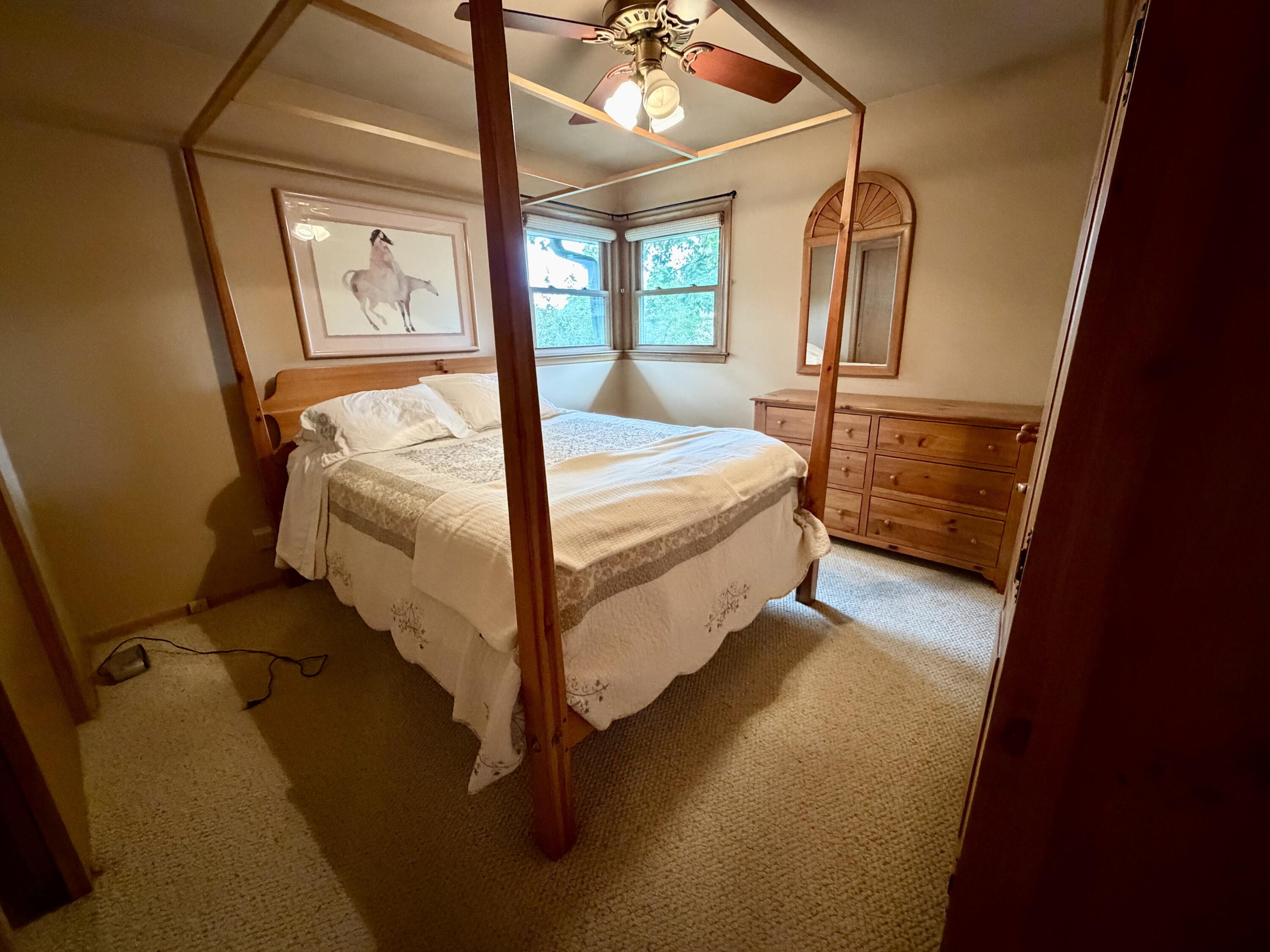 5219 South 7th Street Milwaukee, WI 53221 - Photo 10 of 15 Bed 2