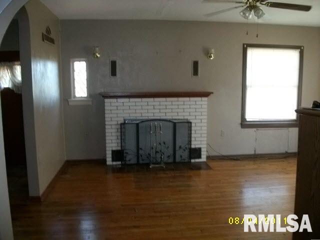 12785 Tower Road Richview, IL 62877 - Photo 2 of 7