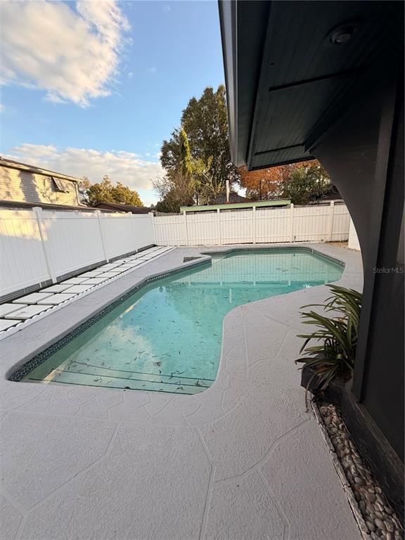 7513 Rustic Drive Tampa, FL 33634 - Photo 8 of 21