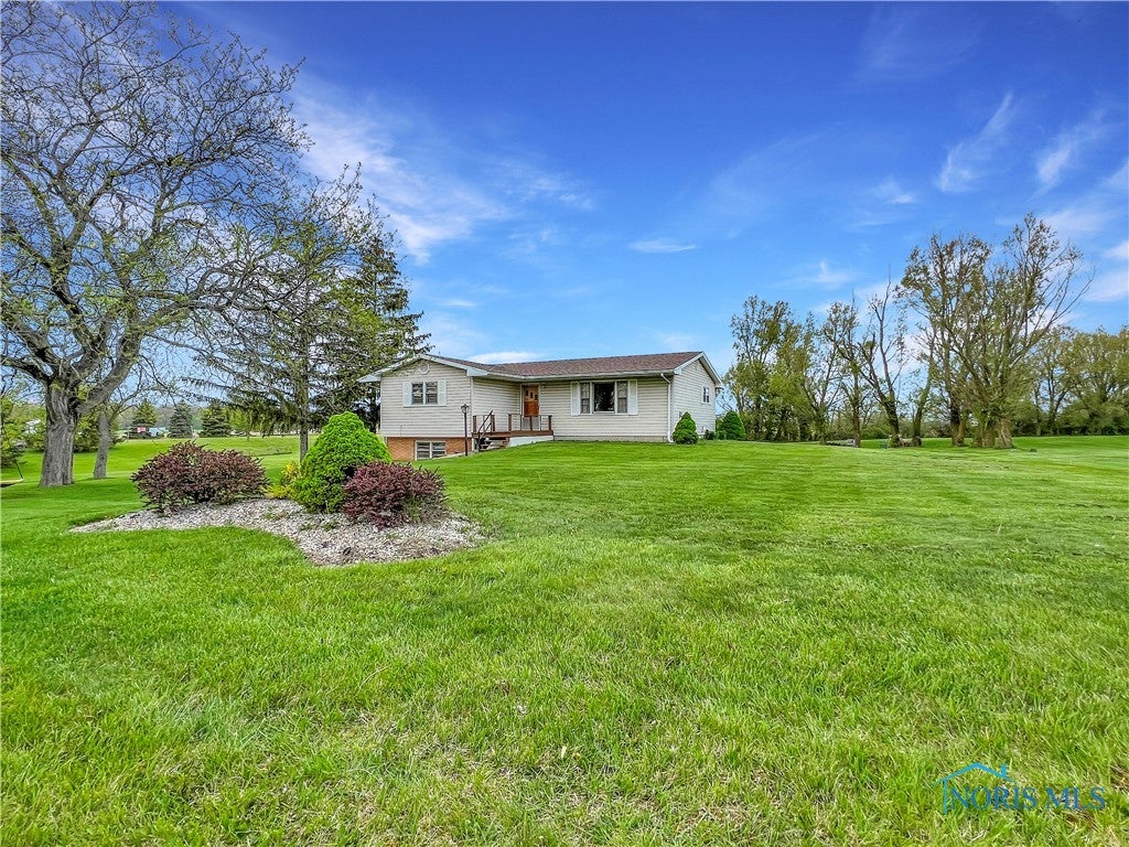 1586 Standley Road Defiance, OH 43512 - Photo 1 of 28 Gallery Image 1