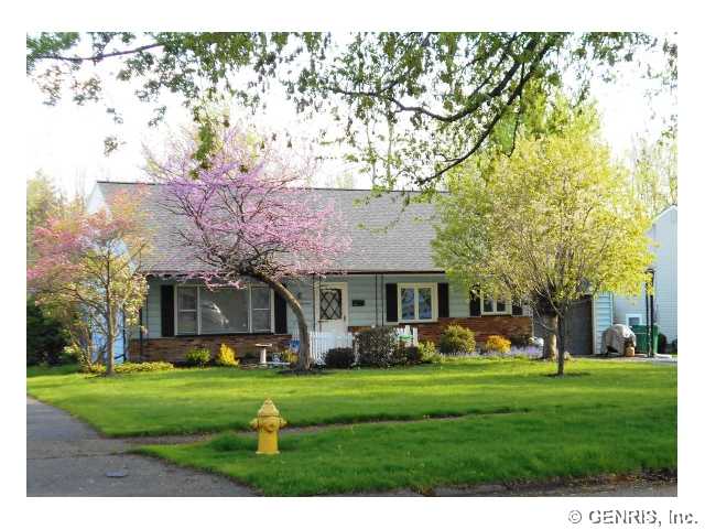 14 Ruth Ellen Way Gates, NY 14624 - Photo 1 of 1 Exterior Front