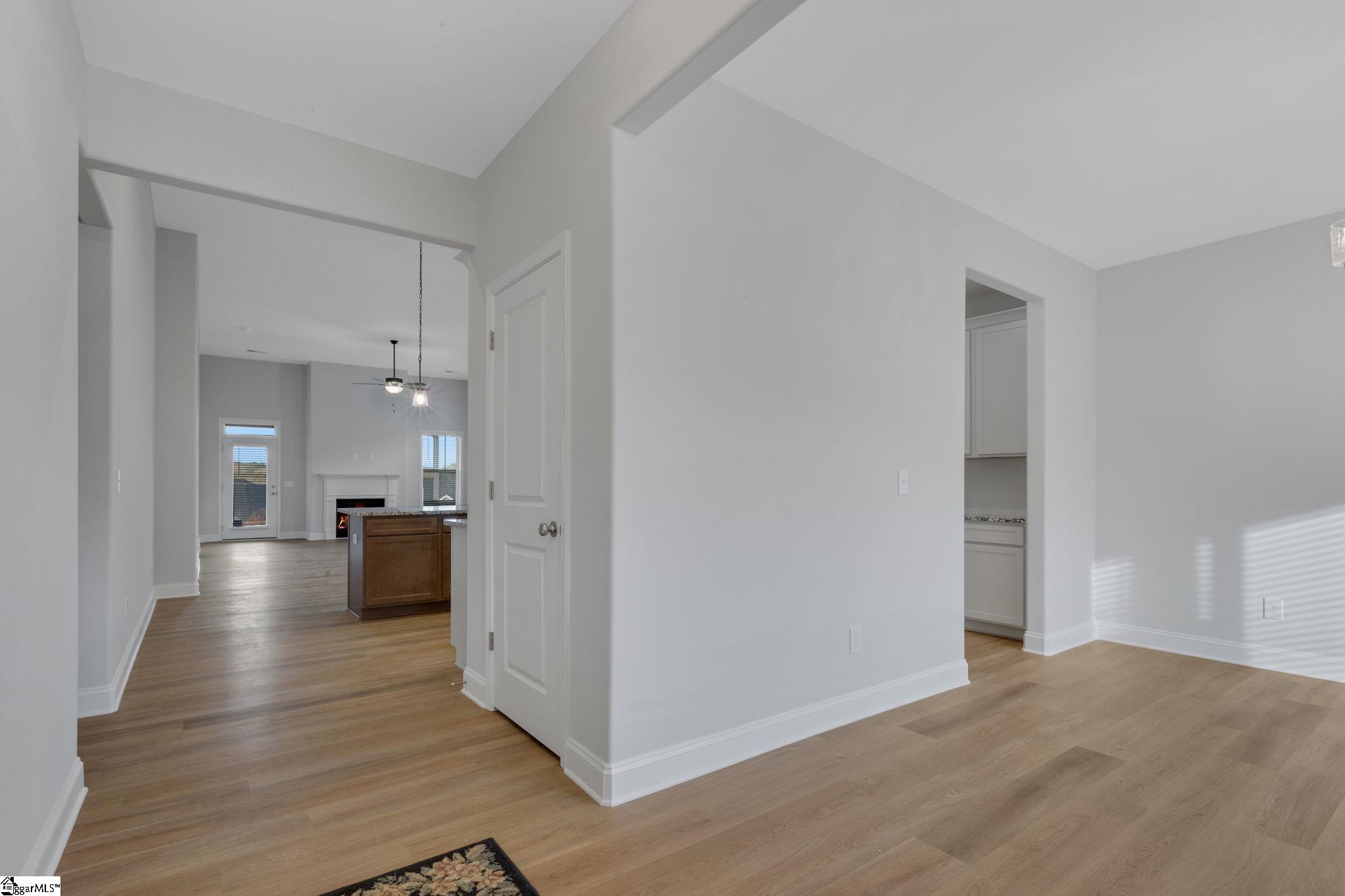 8030 Gladside Way Greer, SC 29651 - Photo 6 of 42