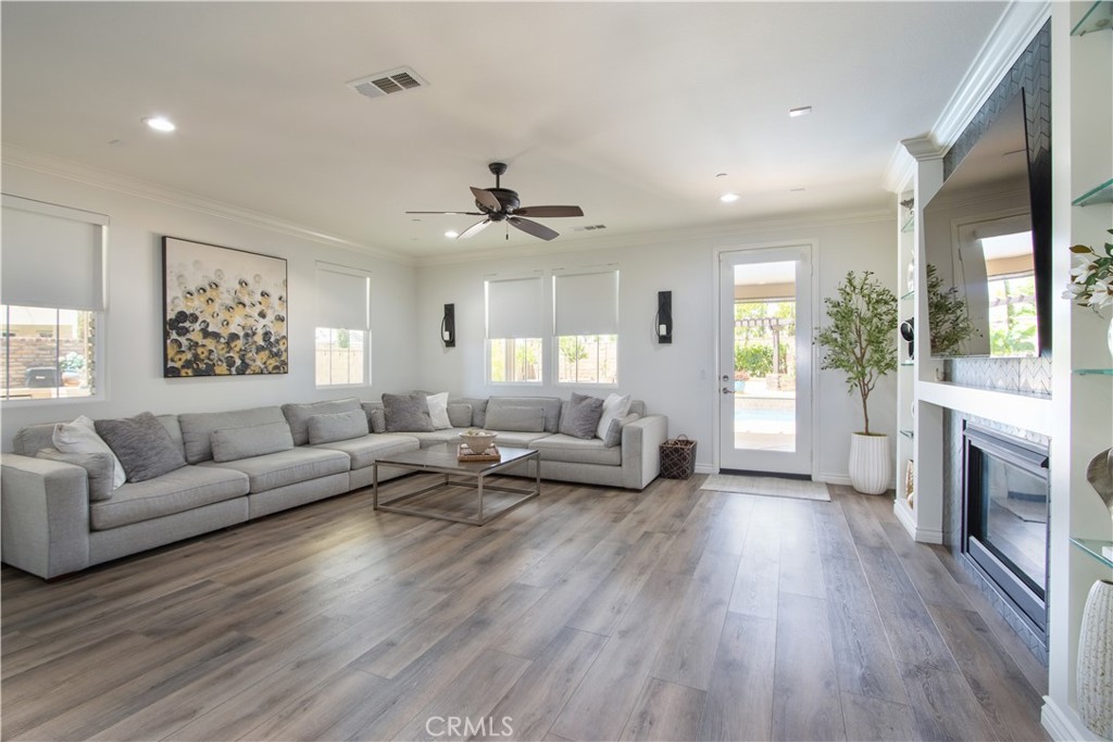 41249 St Croix Temecula, CA 92591 - Photo 15 of 75