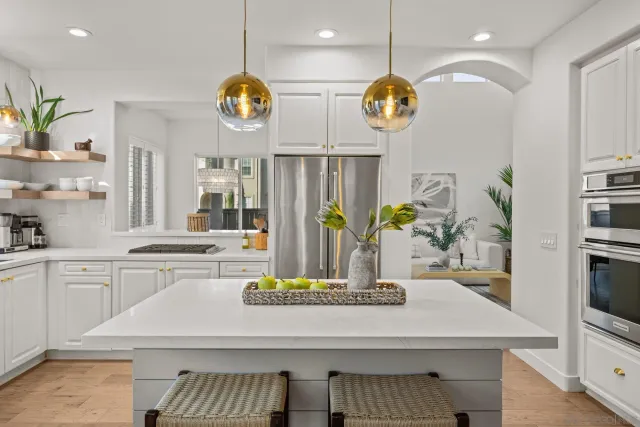 $1,695,000 | 7139 Surfbird Circle, Carlsbad, CA 92011