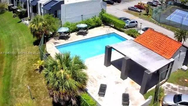 $355,000 | 510 West Park Drive, Unit 105, Miami, FL 33172