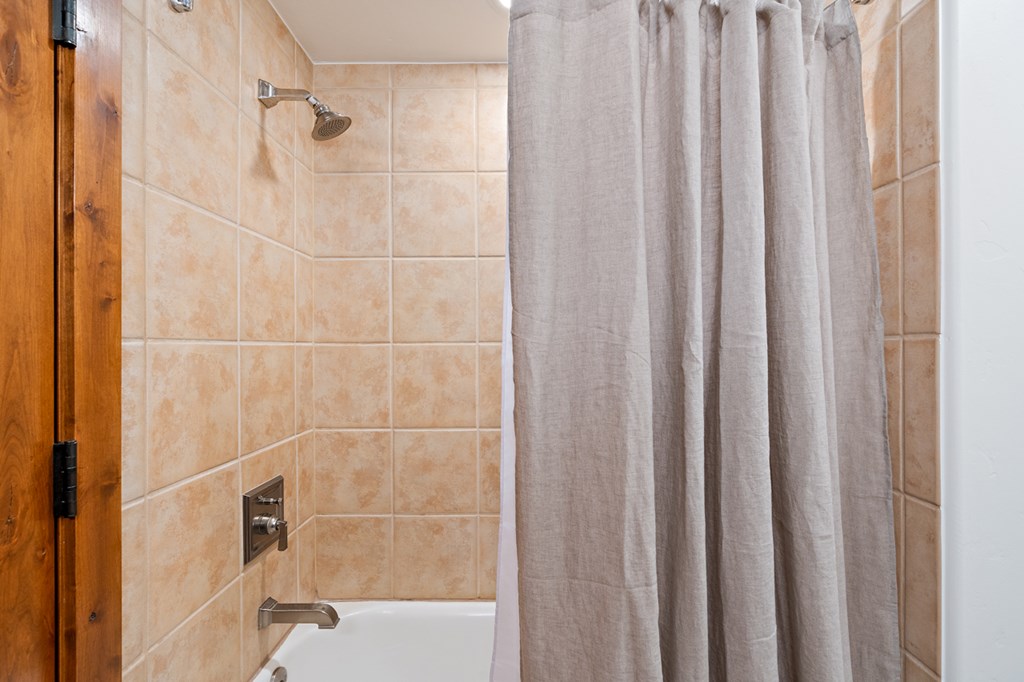 75 Arling Center Court, Unit 308 Donnelly, ID 83615 - Photo 10 of 30