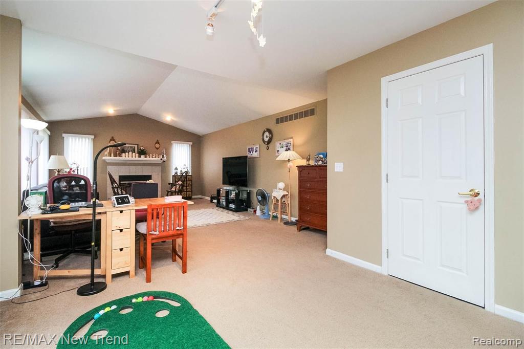 24319 Homestead Court Novi, MI 48374 - Photo 7 of 48