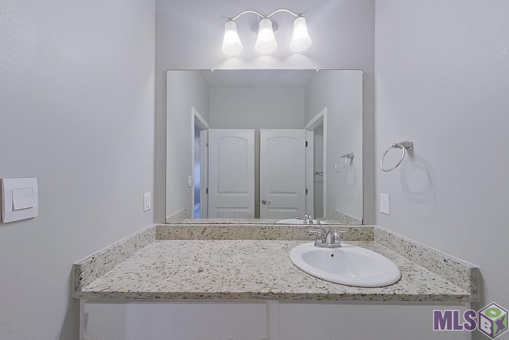 6425 Tiger Pointe Drive Baton Rouge, LA 70817 - Photo 12 of 19 Gallery Image 12