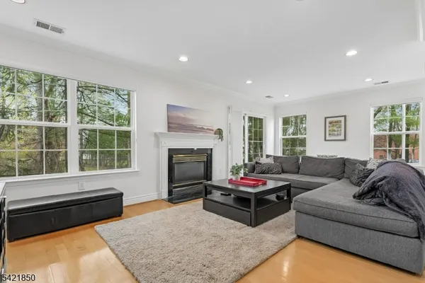 $550,000 | 389 Digaetano Terrace, West Orange, NJ 07052